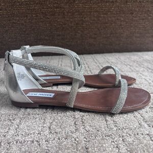 Steve Madden Zsaza Rhinestones Flat Sandals Women's 8.5 Silver Strappy Bride